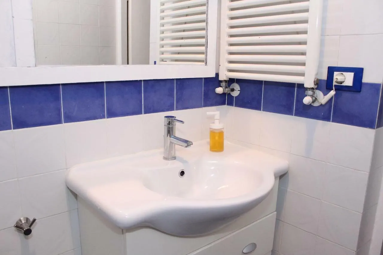 Art Apartment San Giorgio Florence